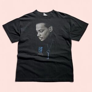 Vintage 1990s Black Luther Vandross Concert Graphic T-Shirt L